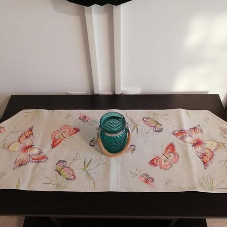 Kolonaki Domus Apartment Jászvásár Kültér fotó
