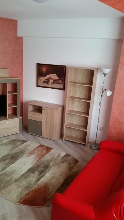 Kolonaki Domus Apartment Jászvásár Kültér fotó