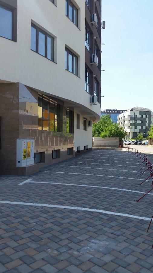 Kolonaki Domus Apartment Jászvásár Kültér fotó