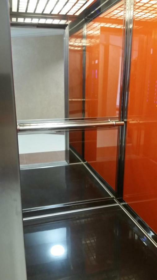 Kolonaki Domus Apartment Jászvásár Kültér fotó