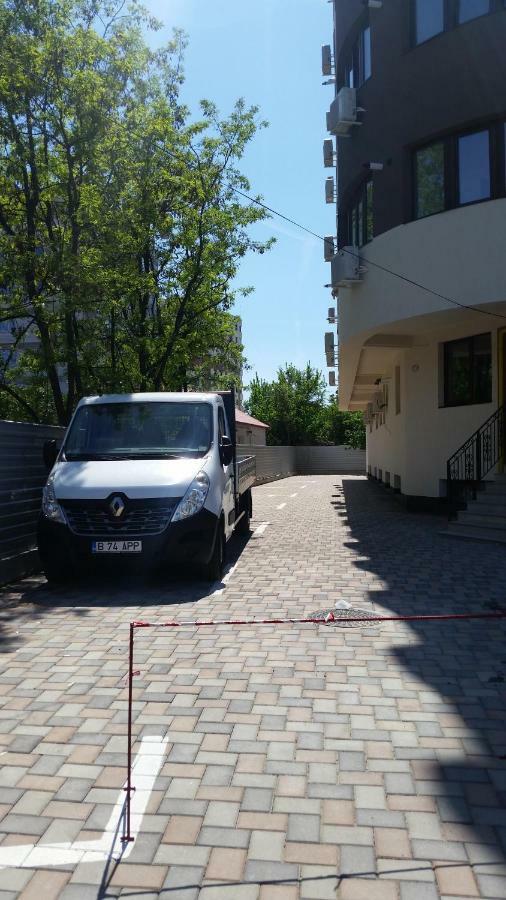 Kolonaki Domus Apartment Jászvásár Kültér fotó