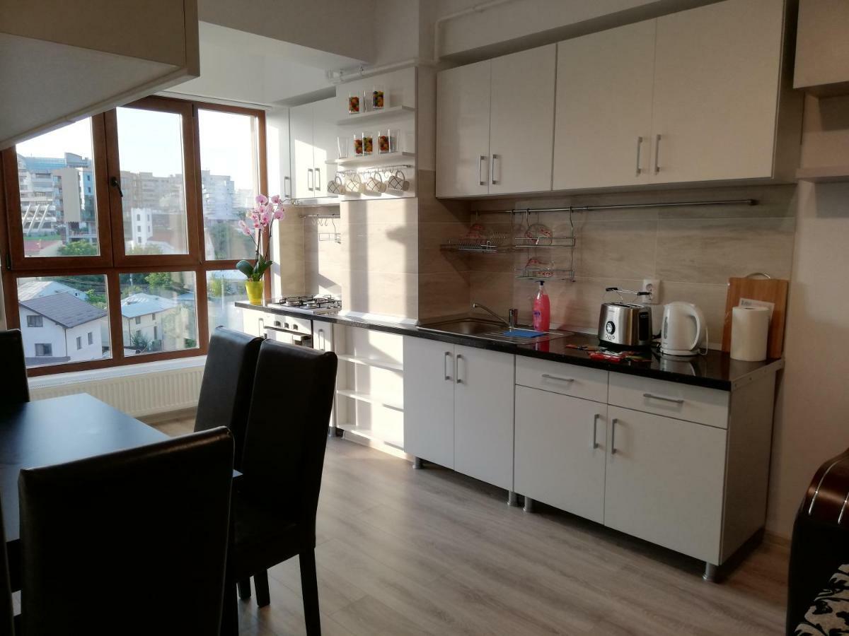 Kolonaki Domus Apartment Jászvásár Kültér fotó