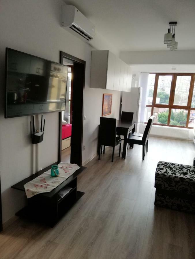 Kolonaki Domus Apartment Jászvásár Kültér fotó