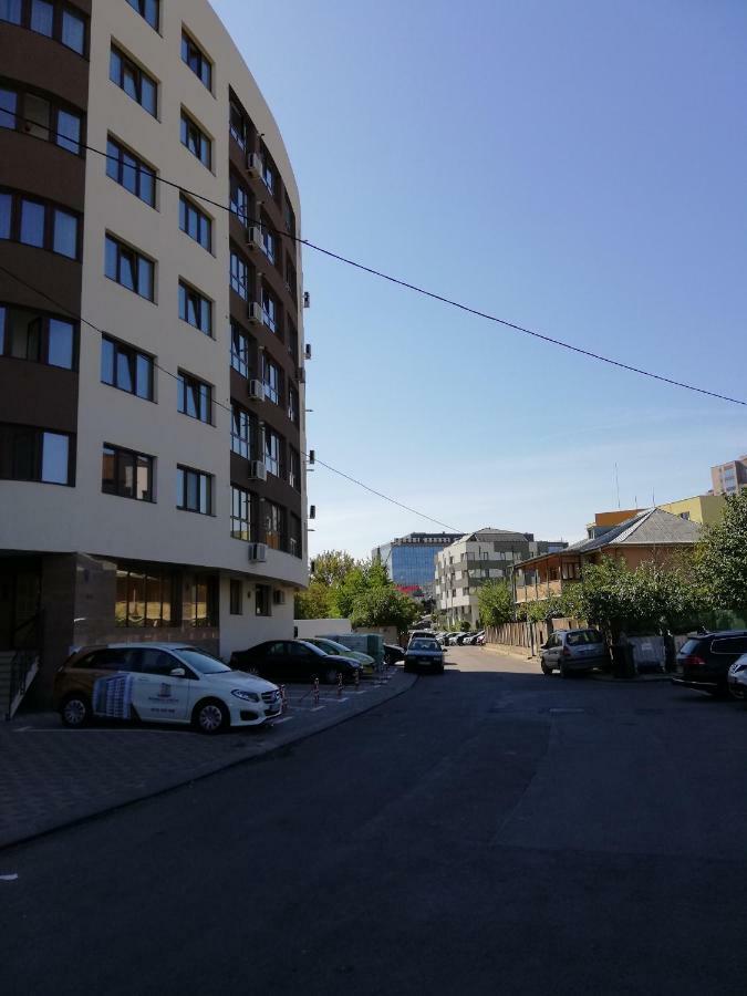 Kolonaki Domus Apartment Jászvásár Kültér fotó